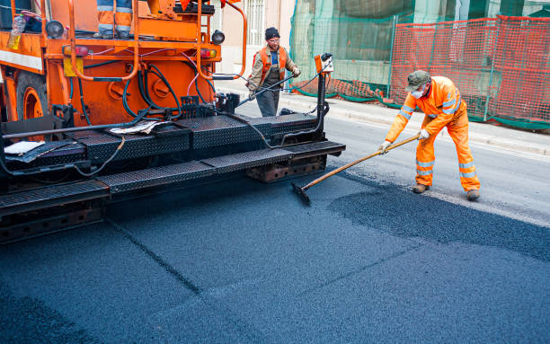 Best Recycled Asphalt Driveway Installation  in Delavan, WI